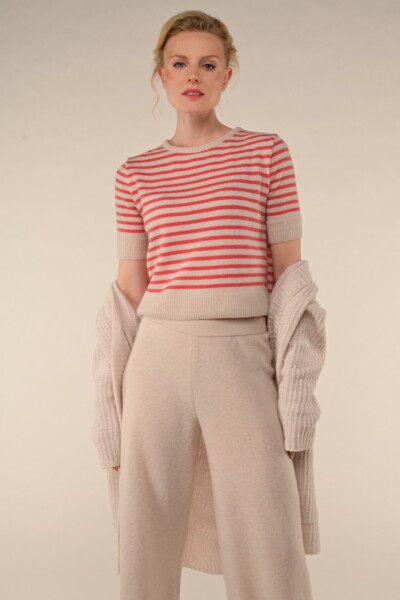 Natalie Pullover